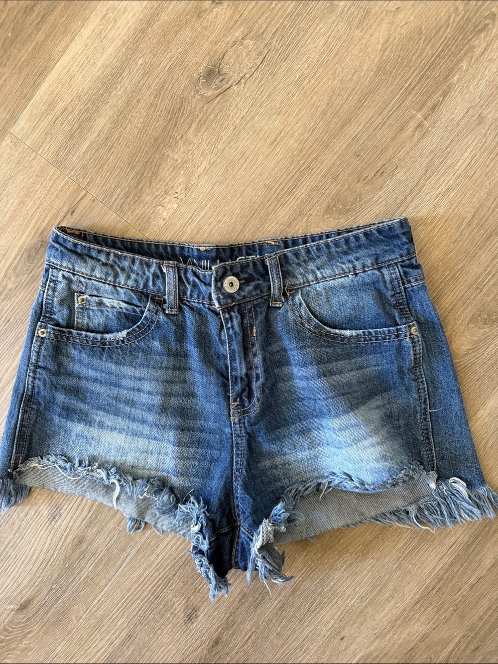 Classic distressed High-Rise Blue Denim Womenās/ juniors festival Shorts